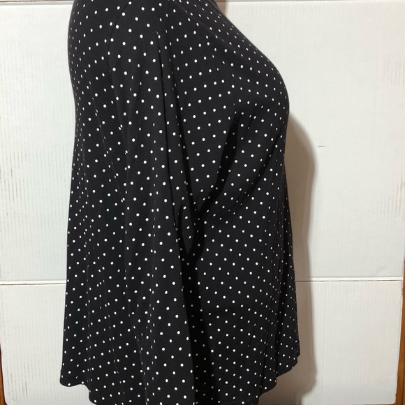 Croft & Barrow ladies 3x black with white polka dots shirt. - Picture 3 of 8